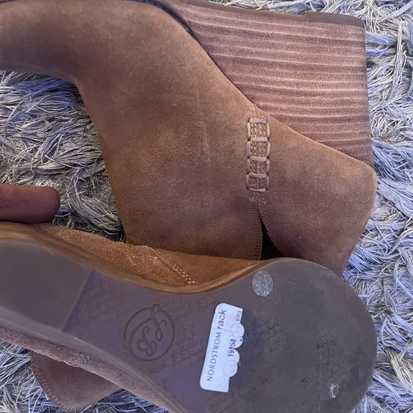 Lucky Brand Sz 8.5 brown wedge bootie Pre Owned - Picture 4 of 8
